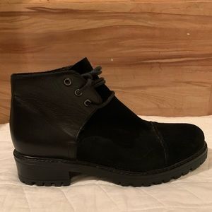 Italian black leather booties